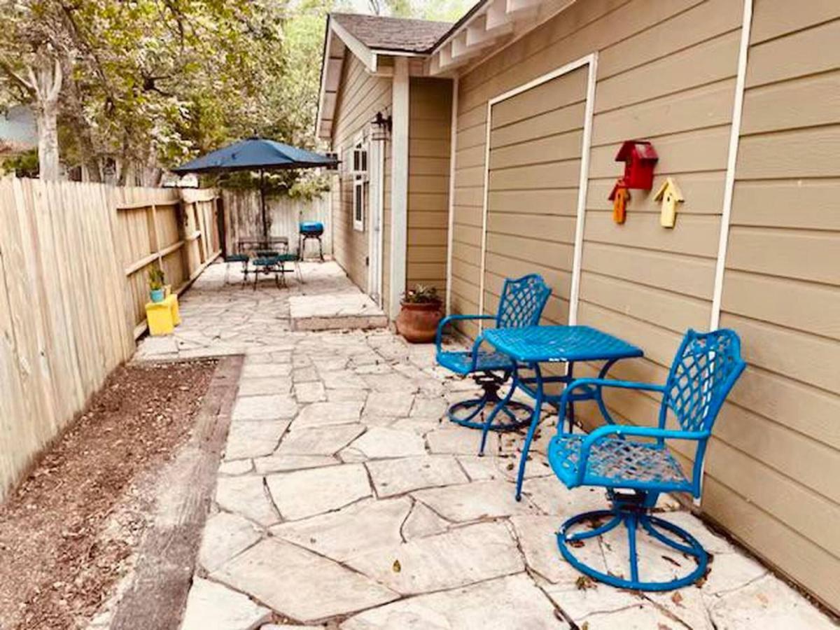 Elm Street Cottage Seguin Εξωτερικό φωτογραφία